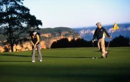 蘿拉高爾夫球場（Leura Golf Course），蘿拉（Leura）